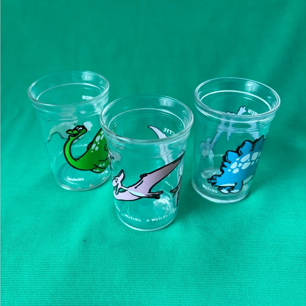 Vintage Welch's Juice Jar Glasses  Dinosaur Stegosaurus Pterodactyl Brontosaurus - Picture 6 of 6